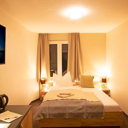 Hotel & Gutsgasthaus Koeberle لينداو المظهر الخارجي الصورة