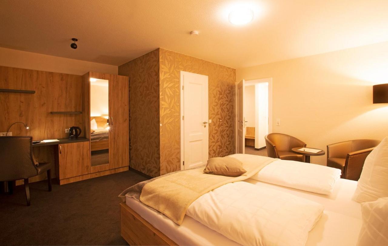 Hotel & Gutsgasthaus Koeberle لينداو المظهر الخارجي الصورة