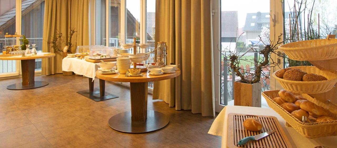 Hotel & Gutsgasthaus Koeberle لينداو المظهر الخارجي الصورة
